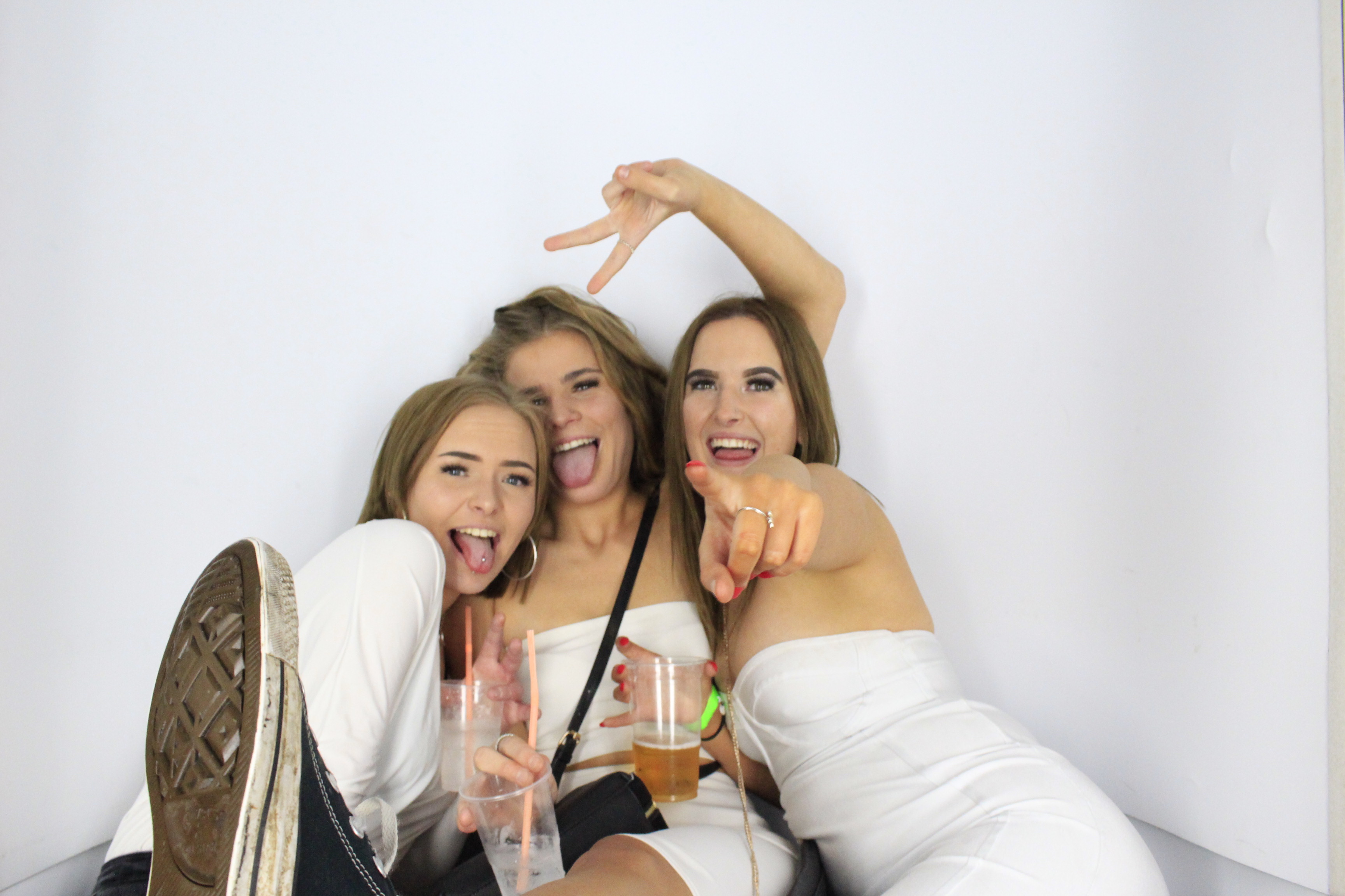 Issy & Alice's 18th Birthday Party | View more photos from the event at gallery.myphotoboothexperience.co.uk/u/MyPhotoBoothExperienceLtd/Issy-Alices-18th-Birthday-Party